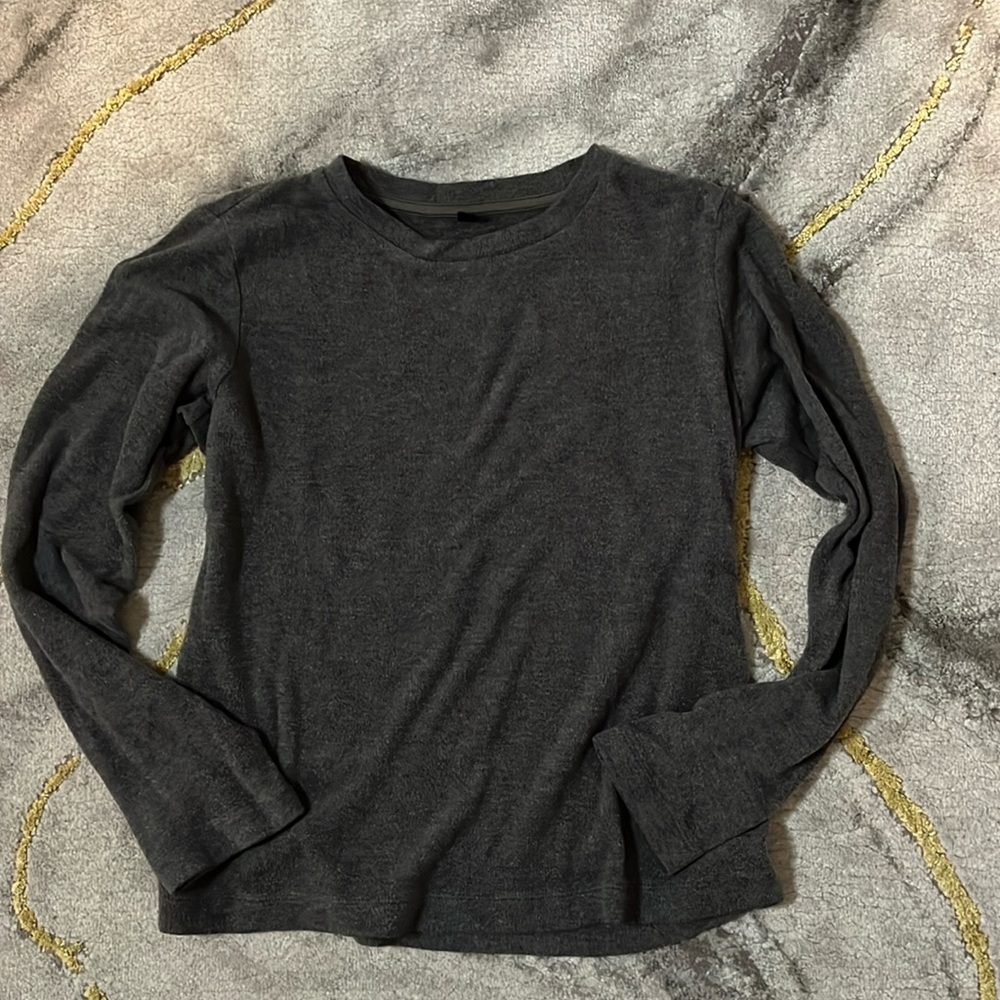 UNIQLO Gray Fleece Long Sleeve Top
